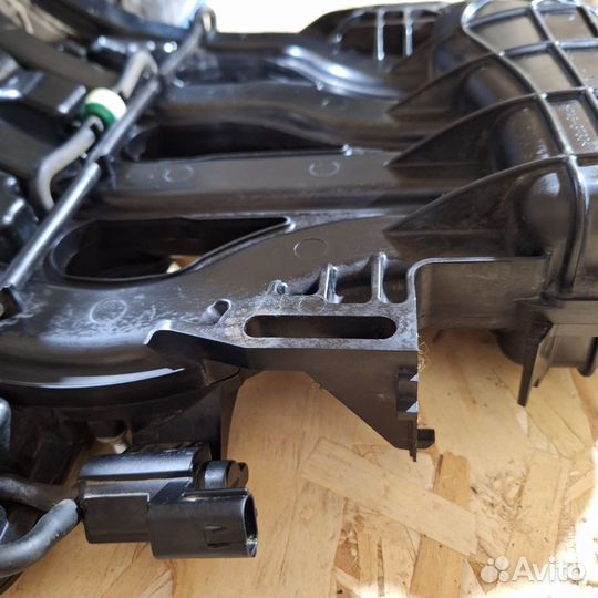 Впускной коллектор 21127 ваз