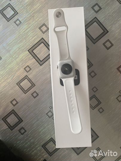 Часы apple watch se 2 40 mm