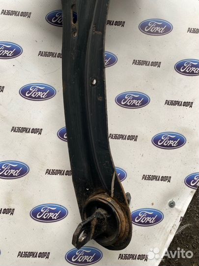 Крепление продольного рычага заднее левое Ford