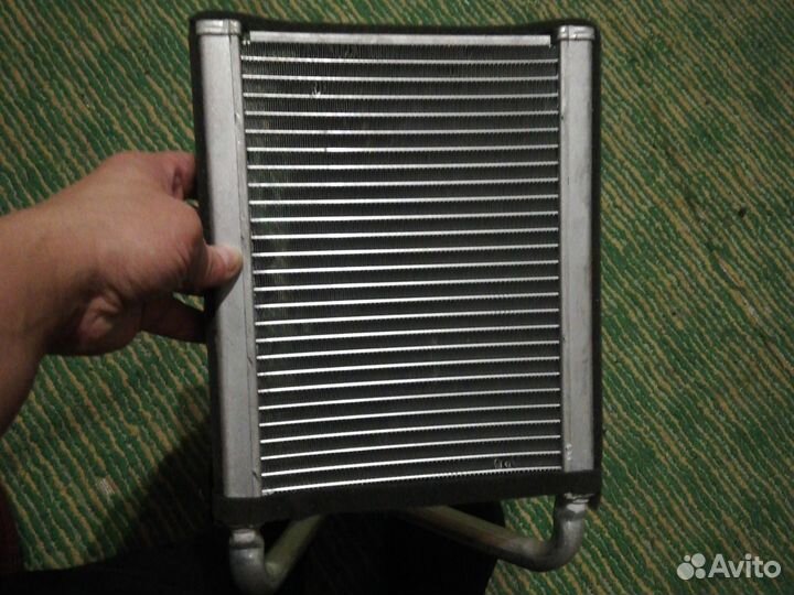 Радиатор отопления салона