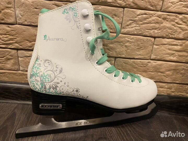 Фигурные коньки Ice Blade Aurora р-р 37