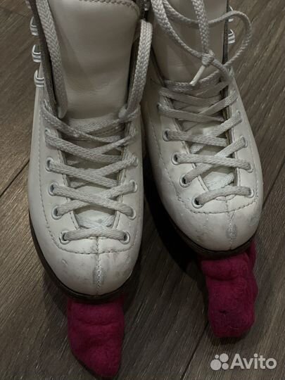 Коньки фигурные