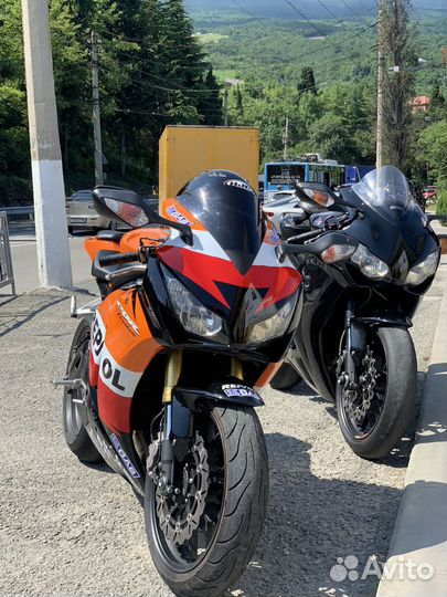 CBR1000RR/RA
