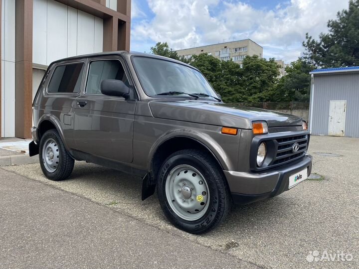 LADA 4x4 (Нива) 1.7 МТ, 2015, 75 000 км
