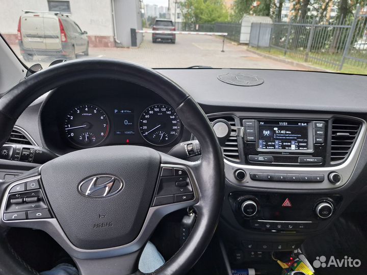 Hyundai Solaris 1.6 AT, 2018, 103 800 км