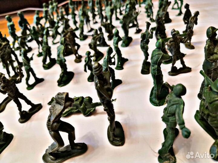 Армия солдатов