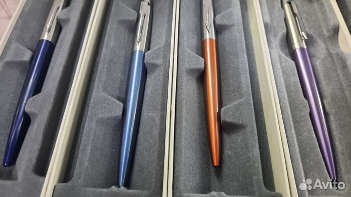 Ручка шариковая Parker Jotter нержавеющая сталь