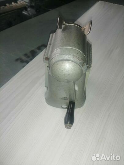 Советская точилка для карандашей