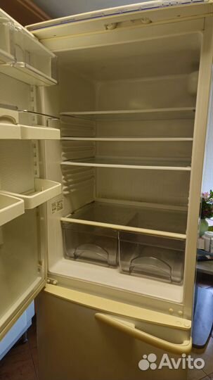 Холодильник атлант бу