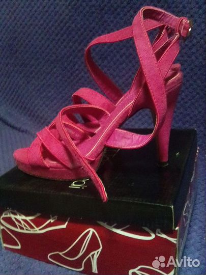 Босоножки женские 37 размер