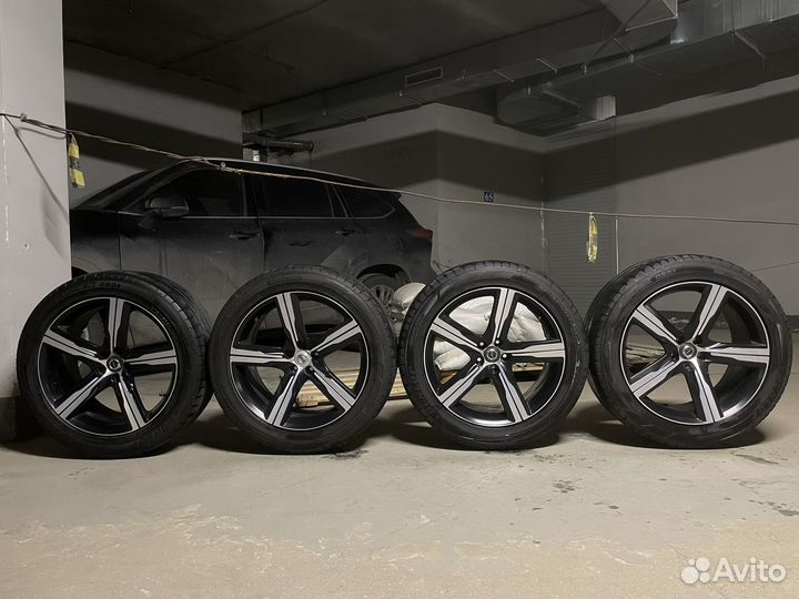 Комплект колес Volvo XC90 R-Design R20