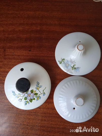Крышки фарфоровые от сахарниц и чайников