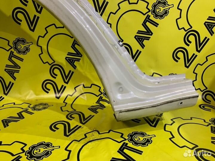 Крыло заднее правое Mitsubishi Pajero V93W 6G72