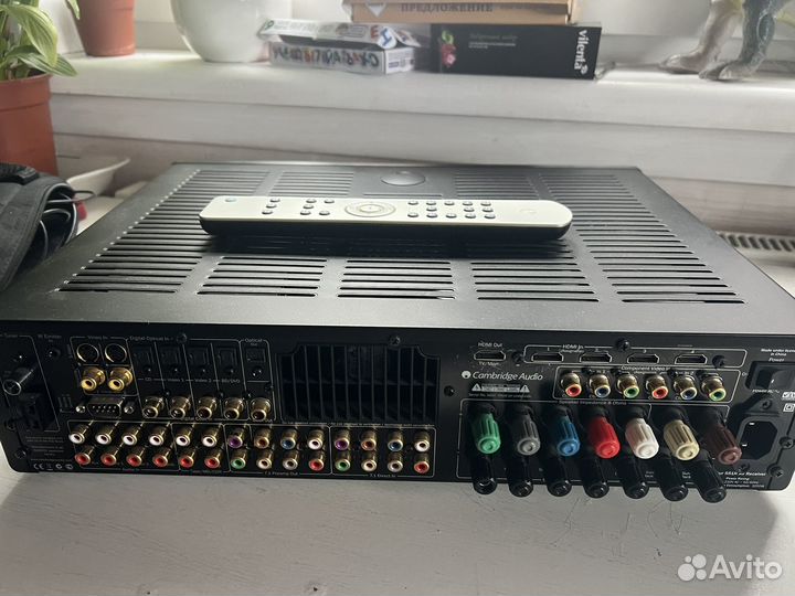 Av receiver cambridge audio azur 551r