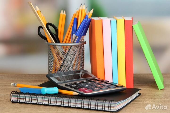 Работник на выкладку канцелярских товаров