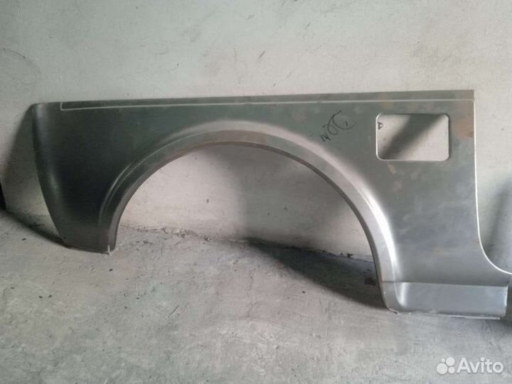 Заднее правое крыло niva