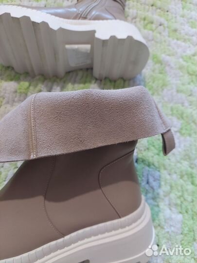 Сапоги демисезонные женские, размер 37 новые