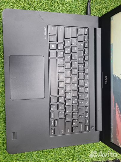 Ноутбук dell Latitude 3450