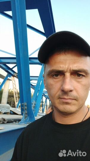 Сварщик, сборщик металлоконструкций