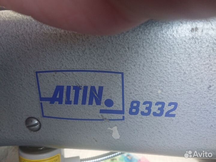 Промышленая швейная машина