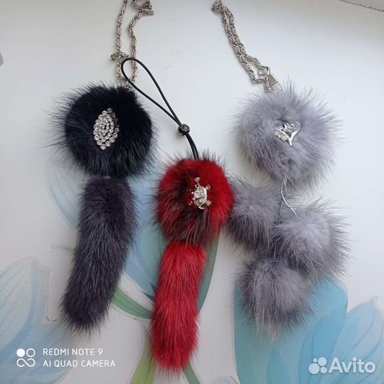 Норковые брелки и косметички