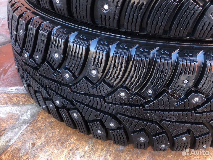 Nokian Tyres Hakkapeliitta 5 185/60 R15