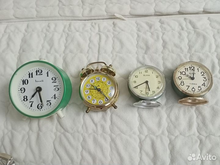 Будильники и часы настенные СССР