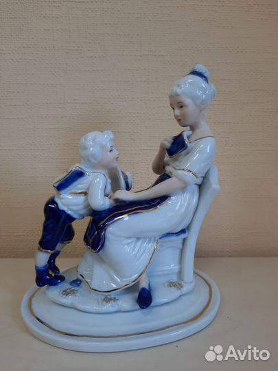 Фарфоровые статуэтки
