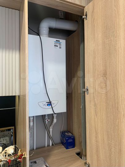 3-к. квартира, 70,4 м², 4/10 эт.