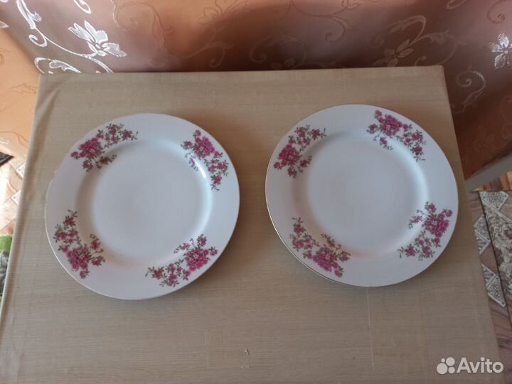 Тарелки японский фарфор