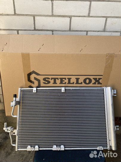 Радиатор кондиционера Opel astra h 1.8