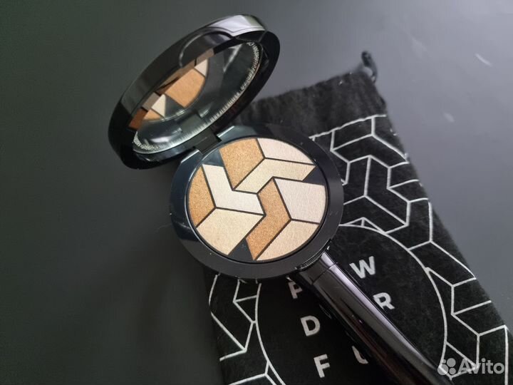 Пудра хайлайтер Cosmoprof Powderful