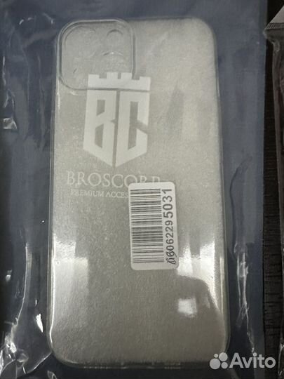 Чехол на iPhone 15