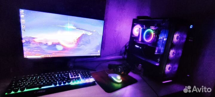 Материнская плата с процессором и памятью