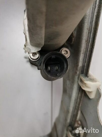 Стеклоподъемный механизм передний правый Renault