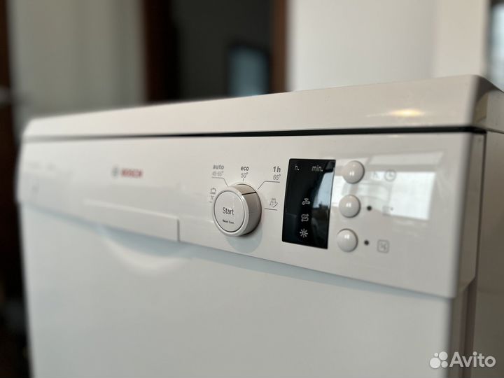 Bosch SMS25FW10R (отдельностоящая)