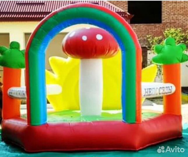 Детский надувной батут