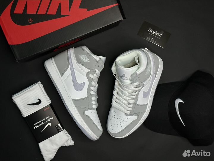 Кроссовки зимние Air Jordan 1 High 