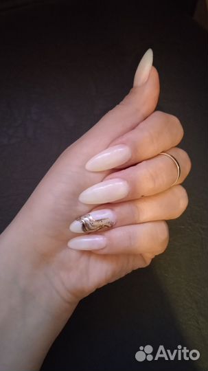 Маникюр, педикюр