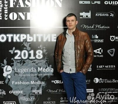 Управляющий отелем менеджер