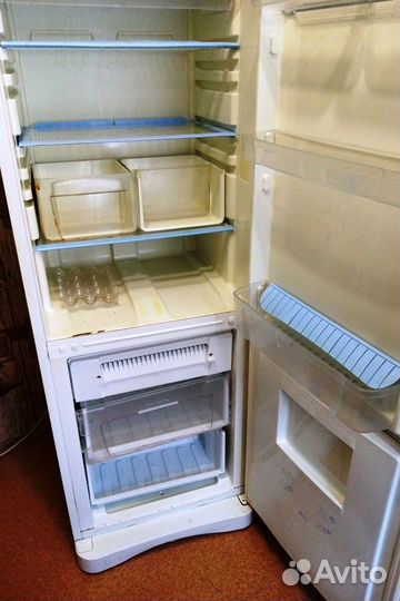 Холодильник Indesit 138