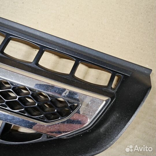 Решетка радиатора Kia Sportage II (2008—2010)