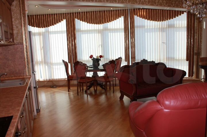 3-к. квартира, 101 м², 12/17 эт.