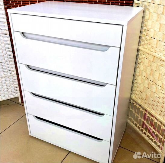 Комод белый