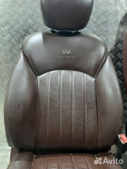 Сиденья комплект Infiniti Ex35 J50 VQ35HR 2008