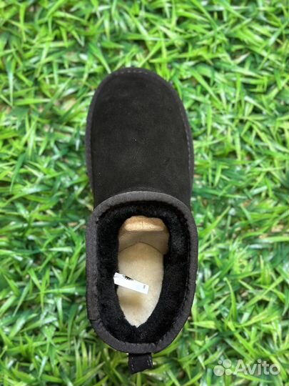 UGG Classic Mini Platform Black