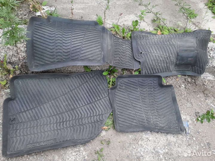 Автомобильные коврики Solaris