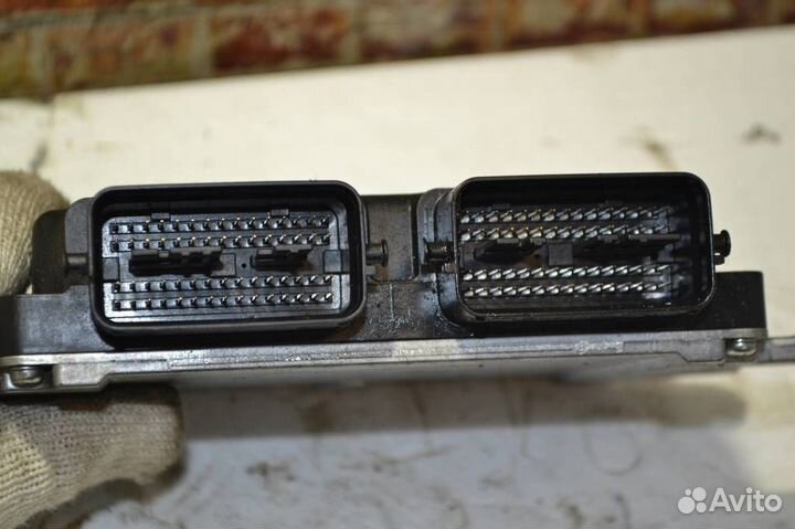 Блок управления двигателем Mazda