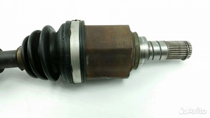 Привод передний левый Nissan Tiida SJC11 MR18