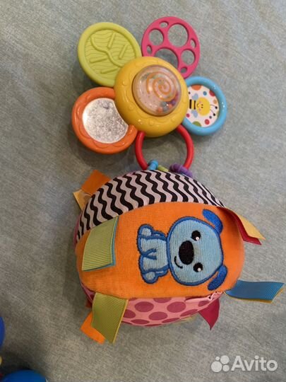 Игрушки для малышей пакетом